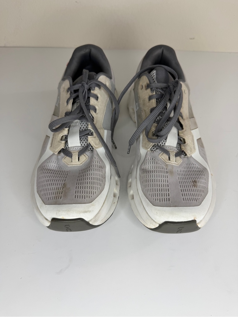 On Cloudrunner 2 Shoes Running Frost White Gray Sneakers Athletic Women’s 7.5 - Picture 16 of 16